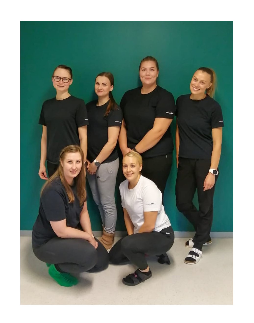 Unit contact image
