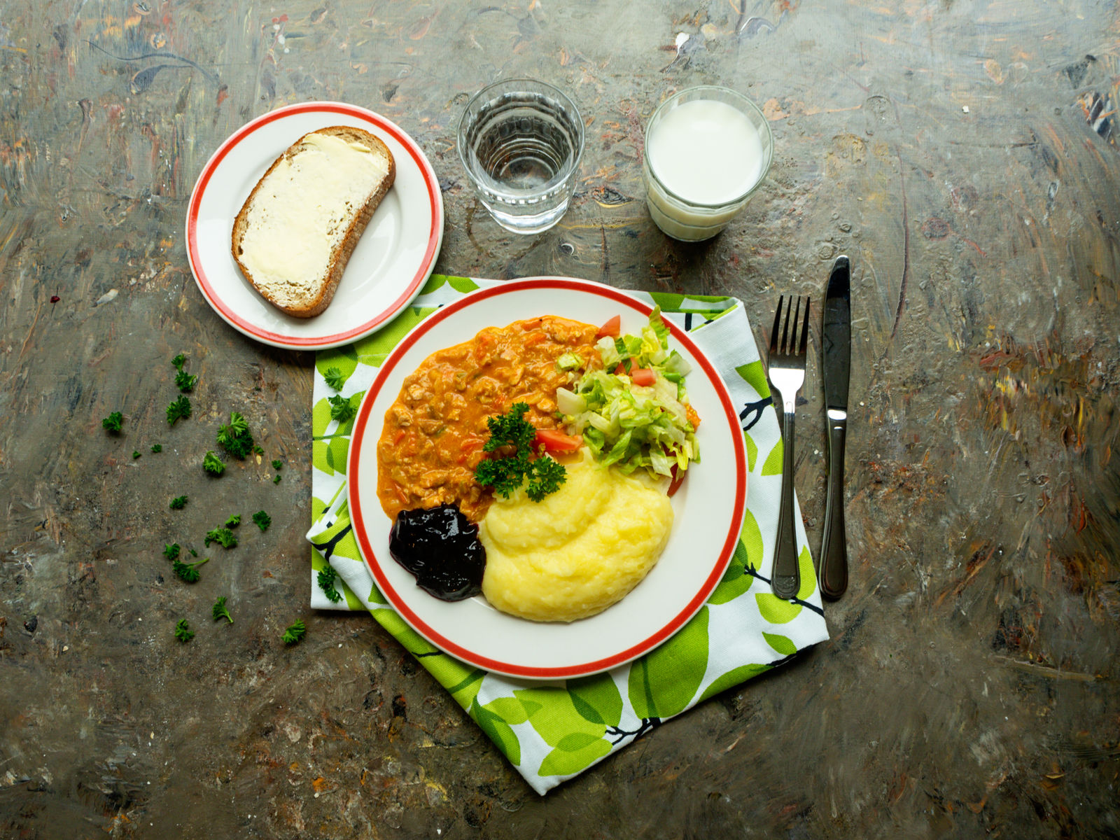 Tutustu ruokalistaamme